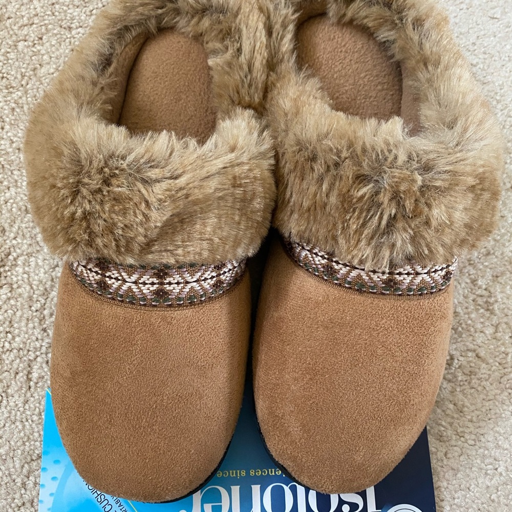 Isotoner slippers